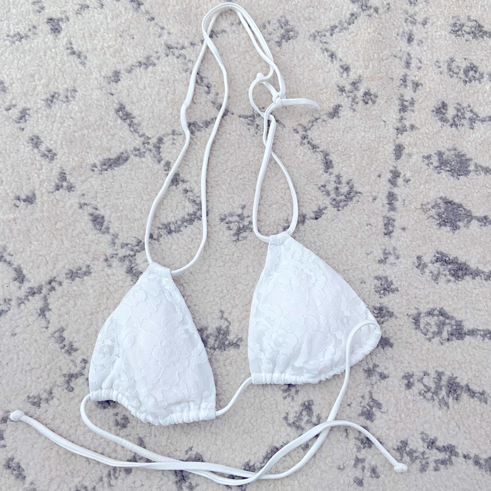 White lace bikini set